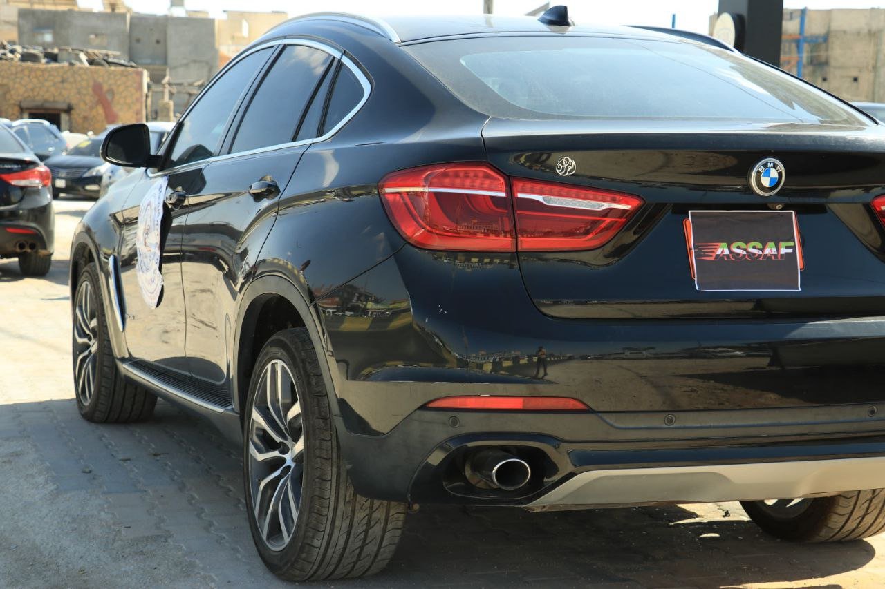 Bmw X6 مديل 2016